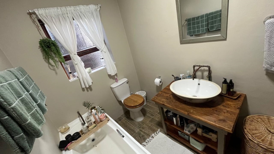 3 Bedroom Property for Sale in Noorsekloof Eastern Cape